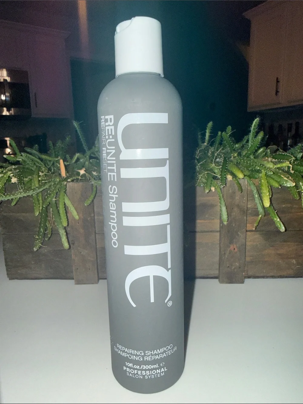 Unite Reunite Repairing Shampoo - 10 fl oz